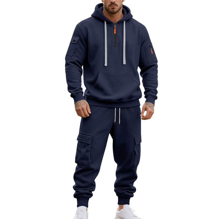 Casual outfit for men with practical pockets and zipper Lune London