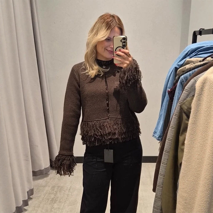 Women's cardigan with layered fringes, mother-of-pearl closure and boxy silhouette Amarae