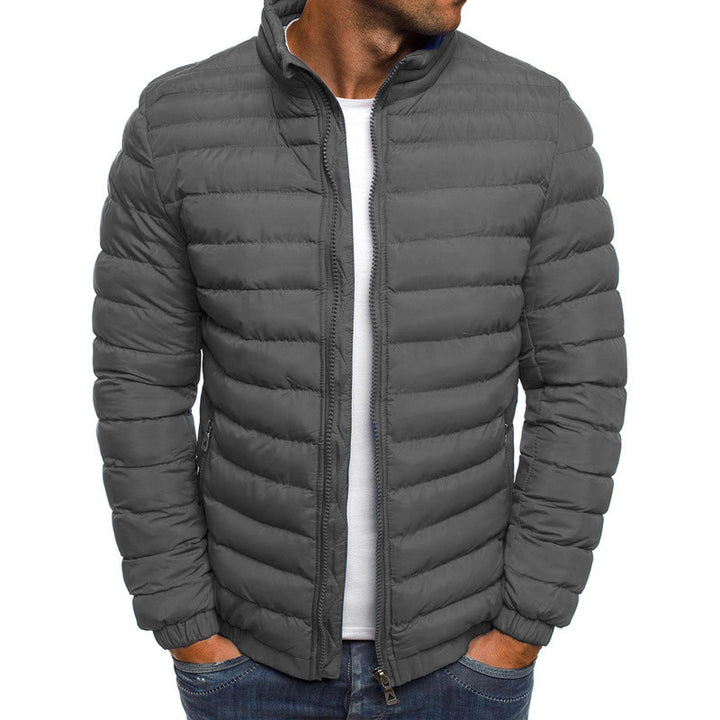 Lightweight quilted jacket for men with high collar and optimal insulation Lune London