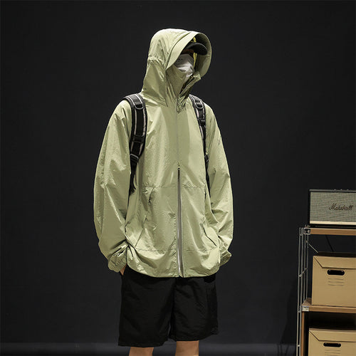 Lightweight and breathable casual jacket for men with adjustable hood Amarae