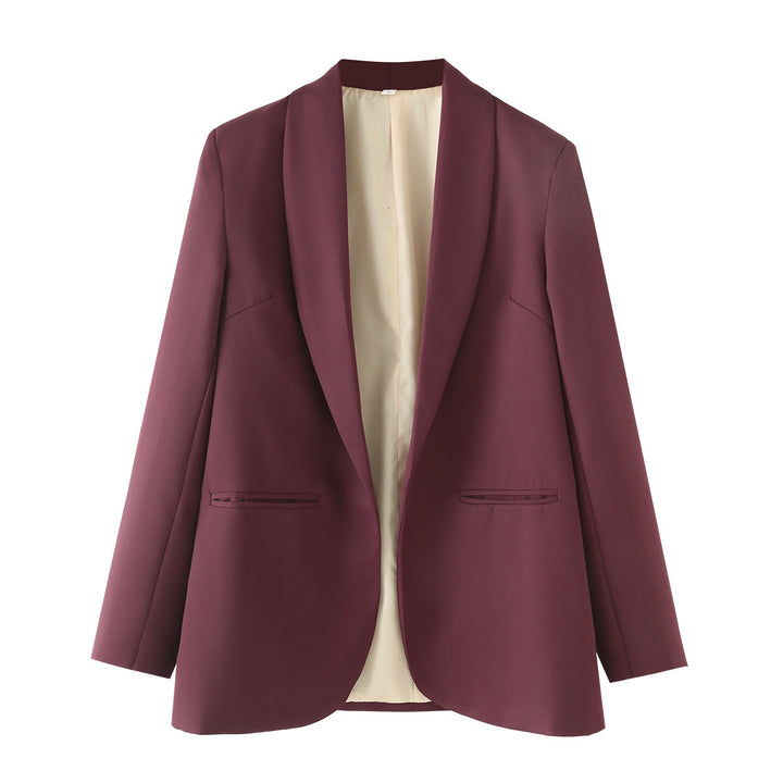 Elegant blazer jacket for women with a modern cut and structured pockets Lune London