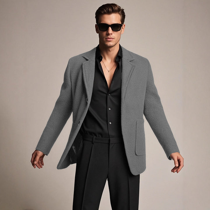 Elegant structured blazer for men with practical pockets Lune London