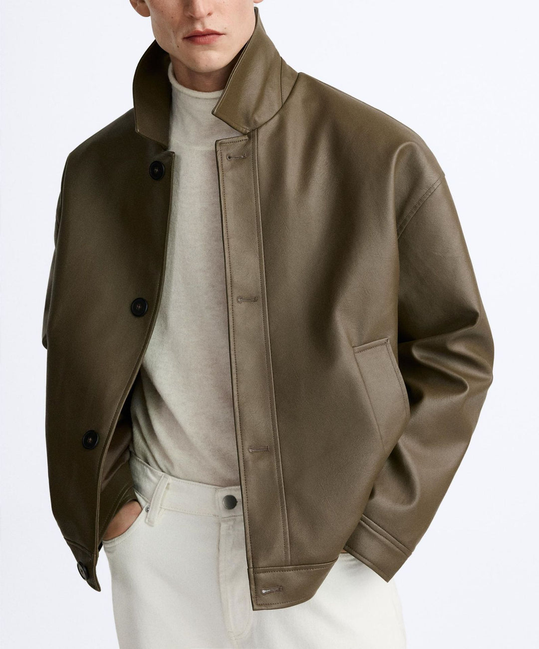 Men's Short Cut Leather Jacket with Classic Collar Amarae