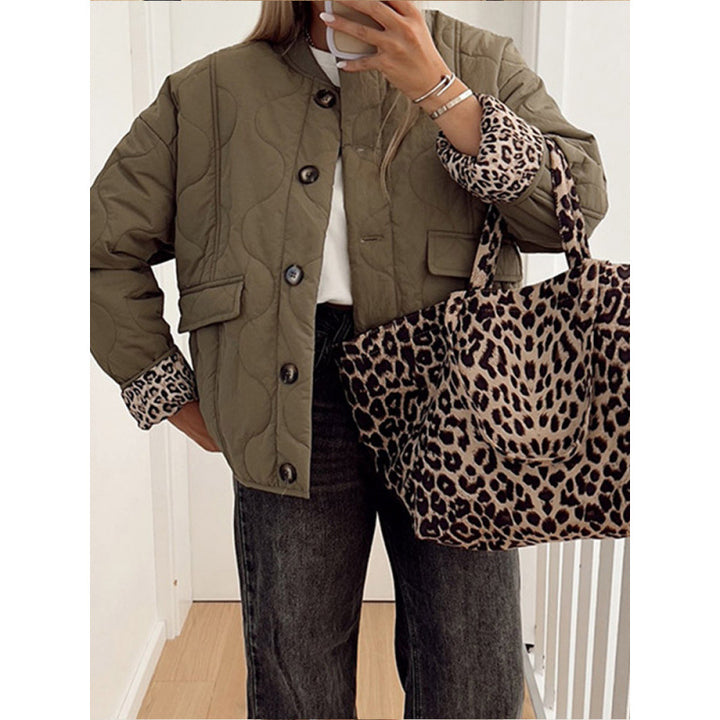Women's down jacket with artistic pattern and practical pockets Amarae