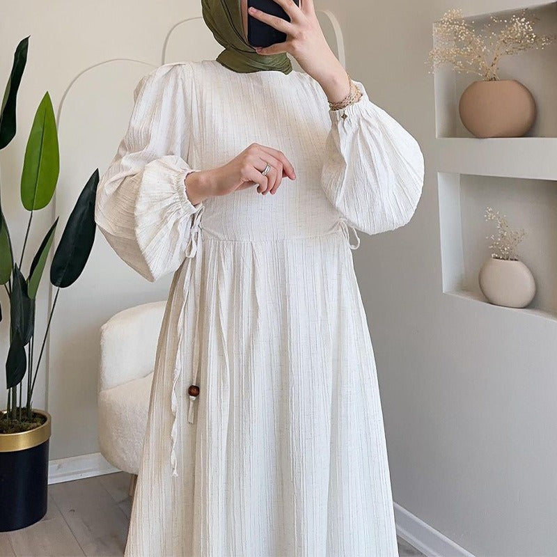Maxi dress for women with textured design and puff sleeves Lune London