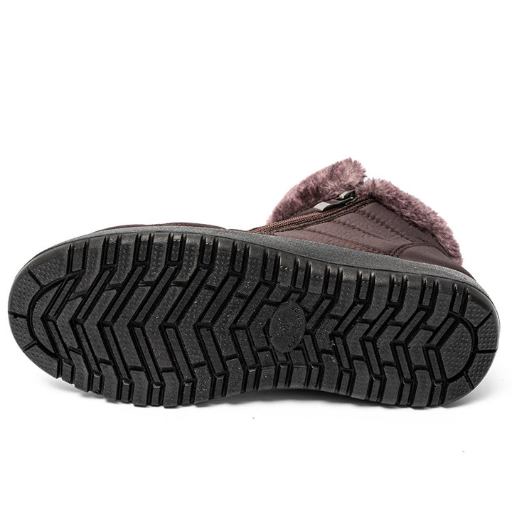 Women's insulated winter boots with non-slip sole and convenient zipper Lune London
