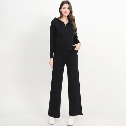 Casual knit loungewear set for women with hood and wide leg Amarae