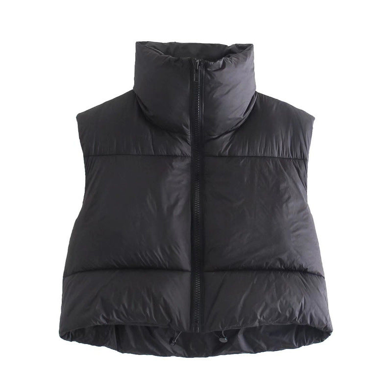 Quilted vest for women with high collar and practical pockets Lune London