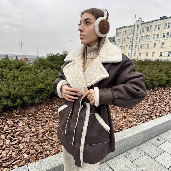 Women Oversized Sheepskin Imitation Coat with Contrasting Shawl Collar and Tied Belt Amarae