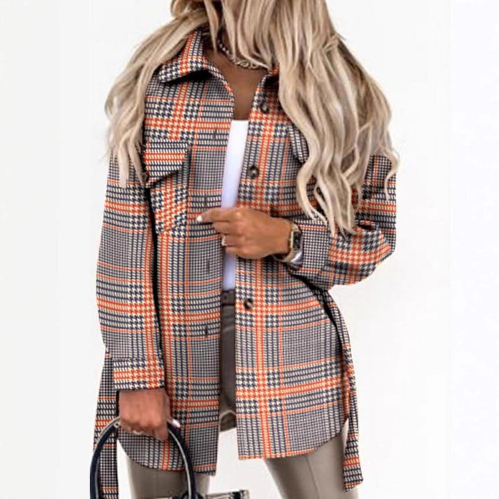 Women's plaid outdoor shirt with a light fit and practical pockets Lune London