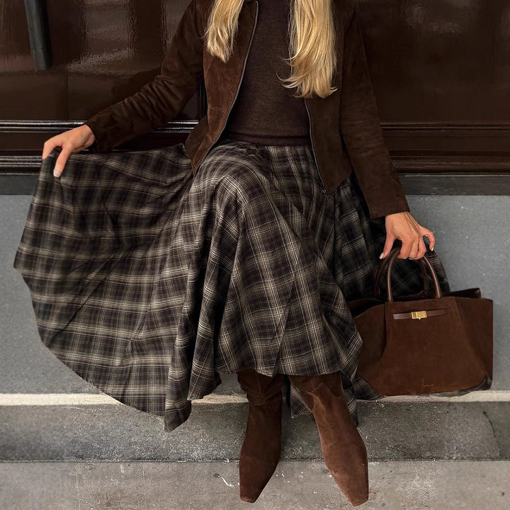 Women's Checked Midi Skirt with Wide Pleated Cut and High Waist Amarae