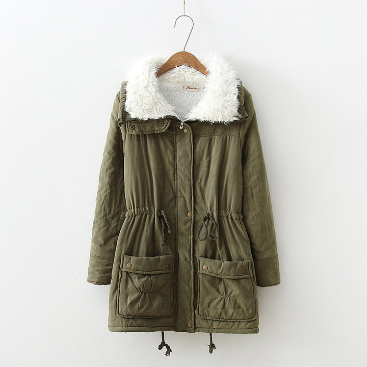 Women's winter coat, straight cut, with faux fur collar and practical pockets Lune London