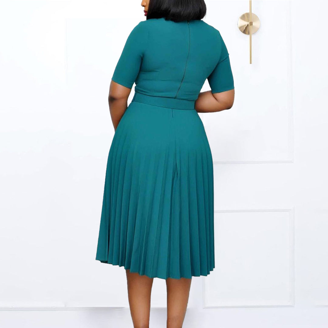 Pleated dress for women with a fitted belt and short sleeves Lune London