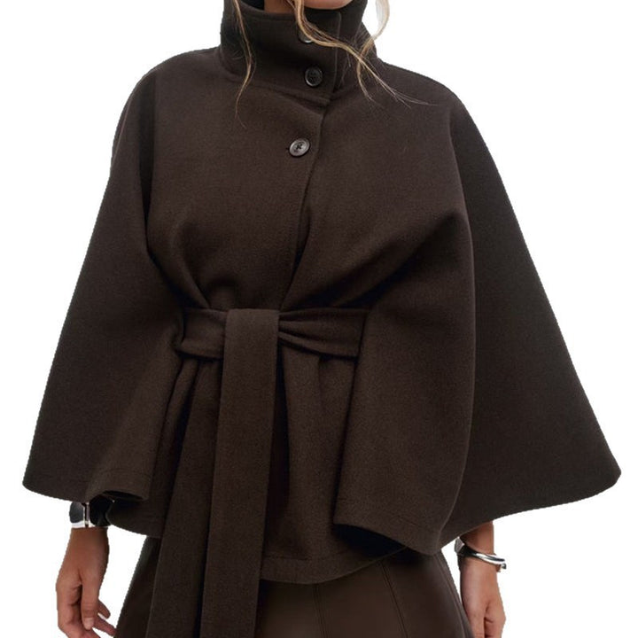 Chic and stylish women's hooded coat