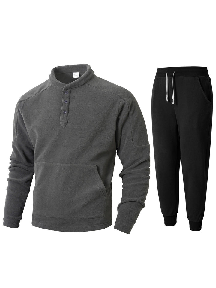 Cozy fleece tracksuit for men with button placket and practical pockets Lune London