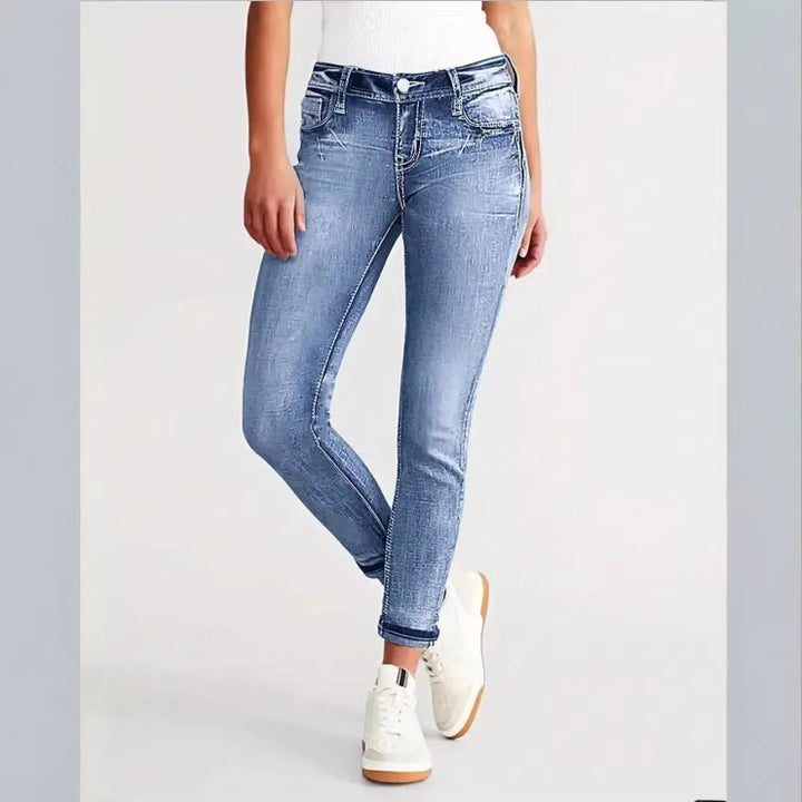 Women Slim Ankle Jeans with High Waist, Sculpting Stretch and Subtle Used Wash Amarae