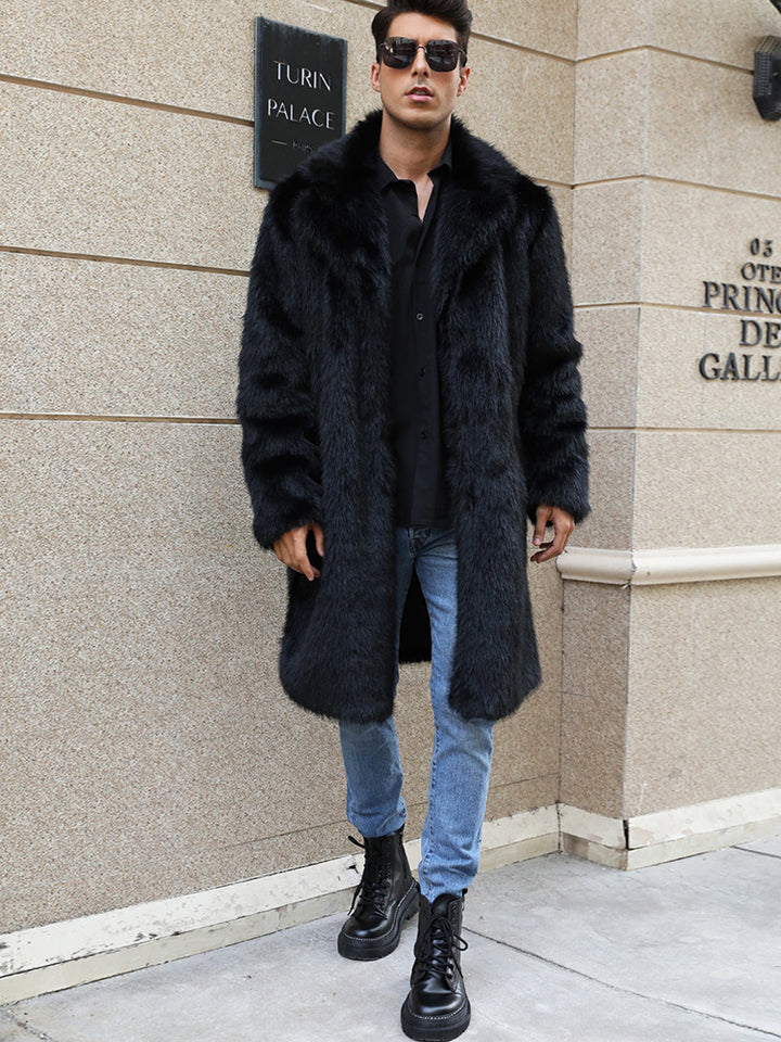 Long and elegant fur coat for men Lune London