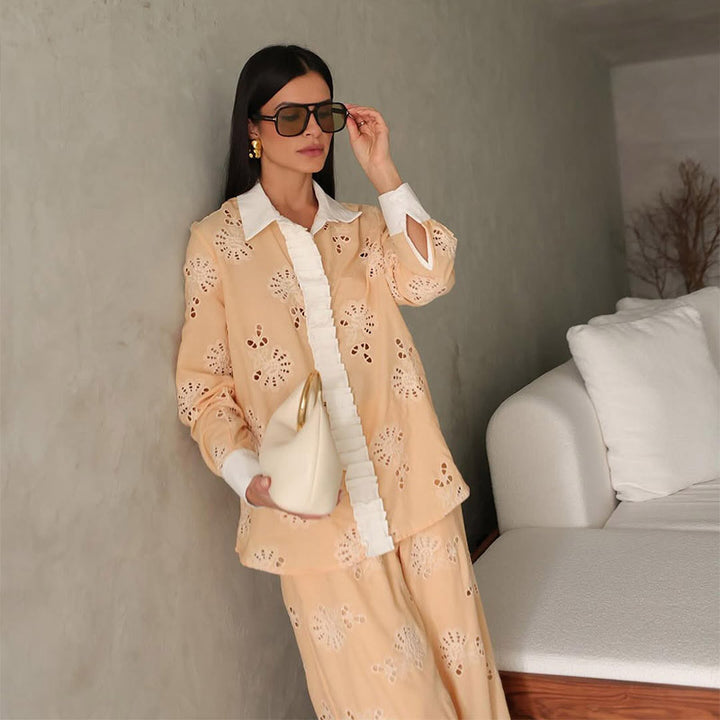 Ladies two-piece with decorative crochet patterns and a wide cut Lune London