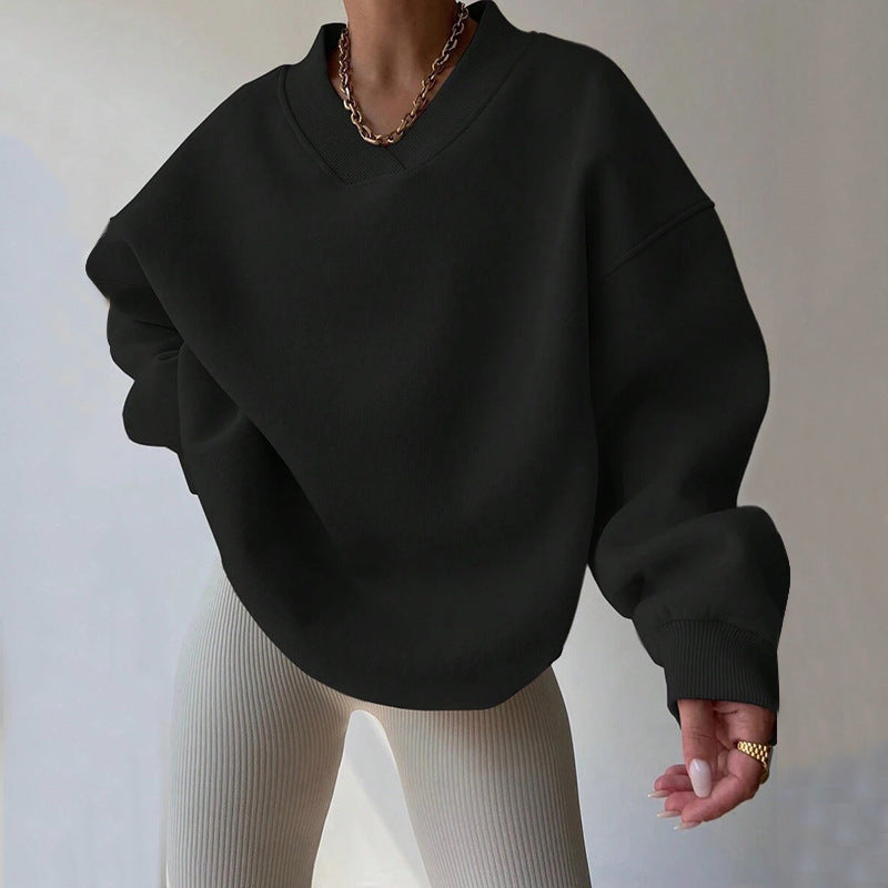 Women Oversized Sweatshirt with V-Neck and Wide Hem Lune London