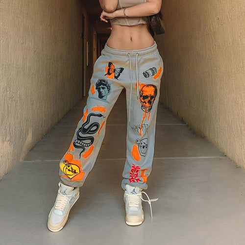 Stylish leisure pants for ladies with a unique graphic print and a comfortable fit Amarae