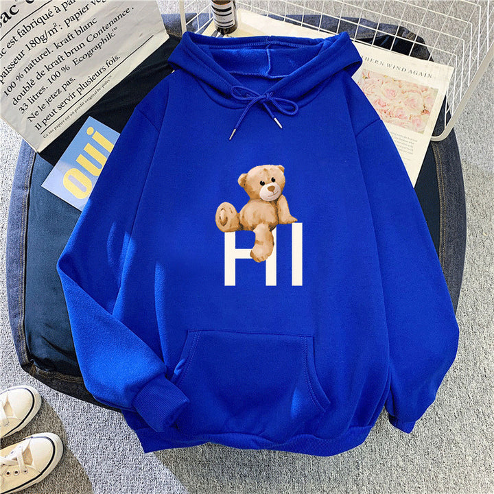 Women's hoodie with cute bear design Chic & Stil