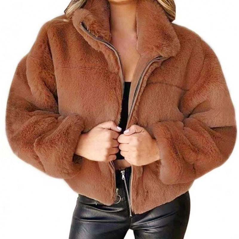 Women’s short-cut cuddly fleece quilted jacket with stand-up collar and zipper Amarae