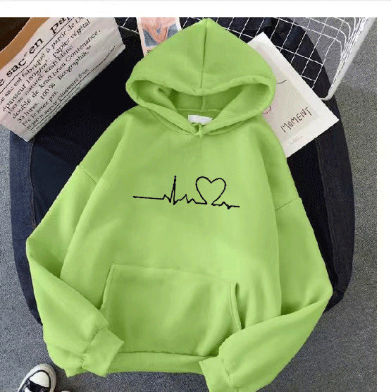 women's hoodie with heartbeat design Chic & Stil