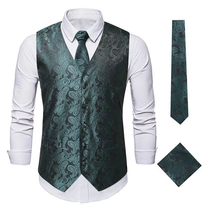 Elegant men's blazer suit set with matching tie and pocket square Lune London