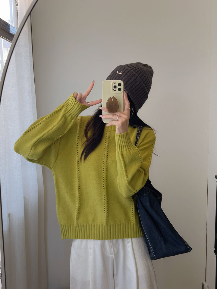 Pull en tricot épais pour femmes avec des détails structurels modernes et une coupe décontractée Chic & Stil