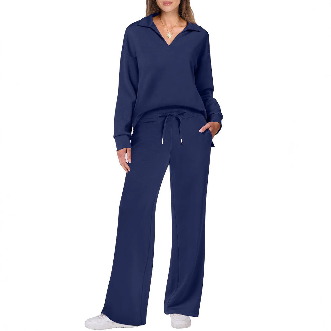 Casual set for women consisting of an oversized sweater and wide jogging pants Lune London