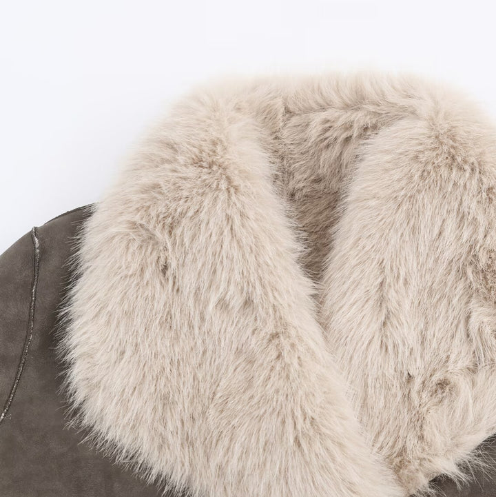 Manteau en fourrure synthétique élégant pour femmes avec revers élégant Chic & Stil