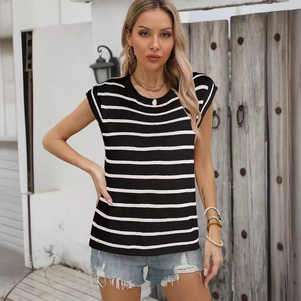 Top en tricot pour femmes avec un motif rayé moderne et une coupe décontractée Chic & Stil