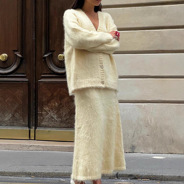 Ladies soft plush cardigan Lune London