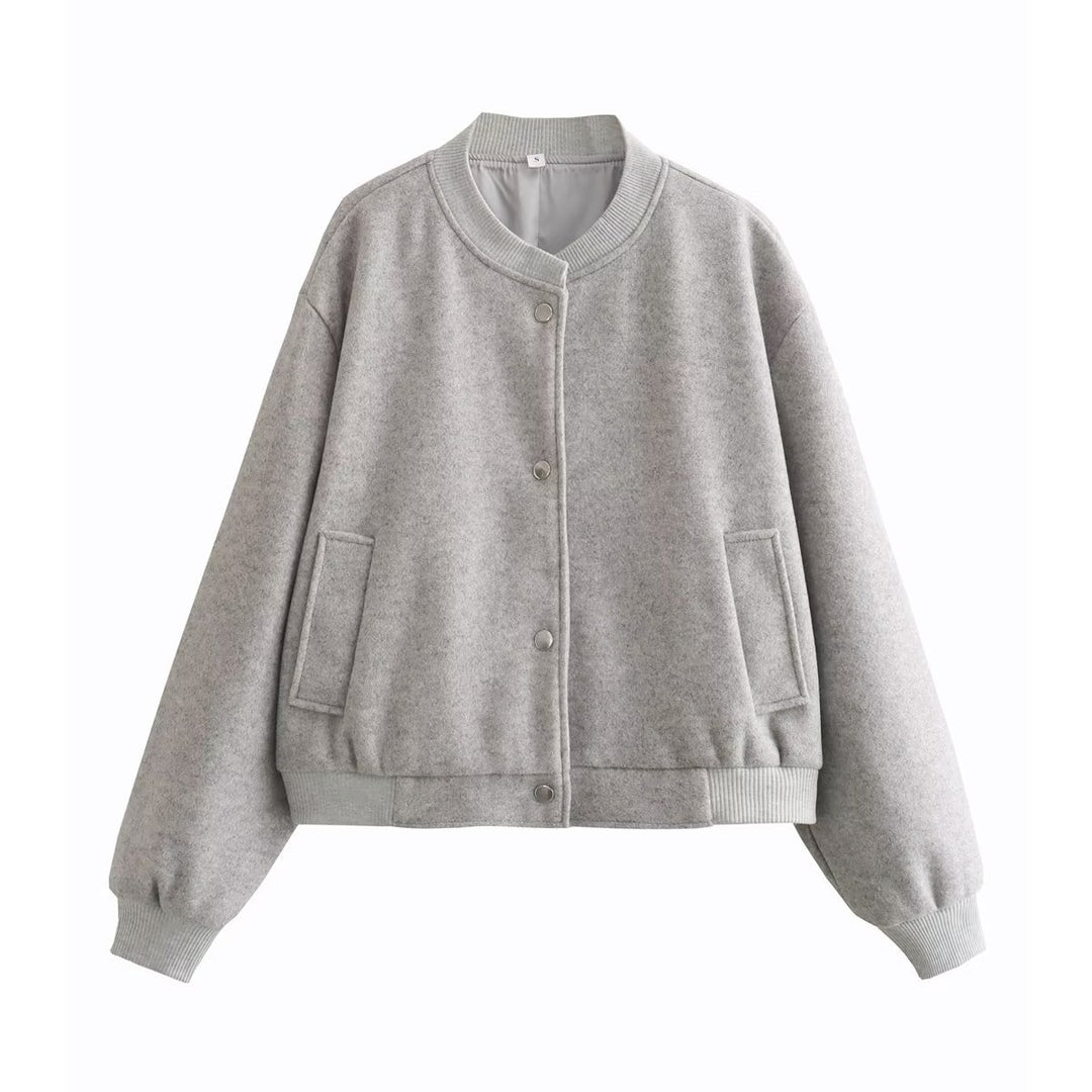 Fashion sweatshirt jacket for women with button closure and practical pockets Lune London