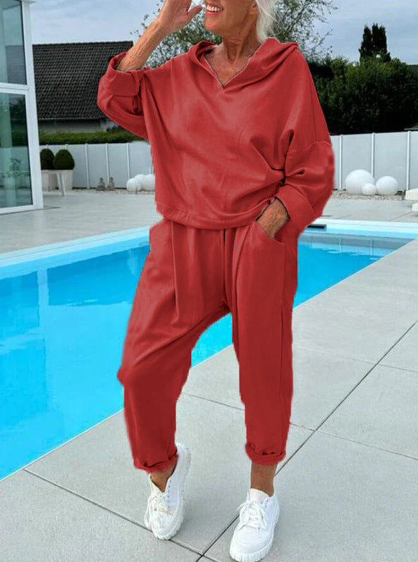 Chic and Stylish Women's Trendy Hoodie and Jogger Pants Set