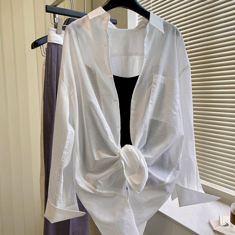 Chemisier léger et aérien pour femmes avec de longues manches et poche poitrine pratique Chic & Stil