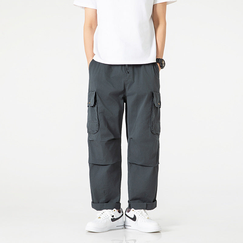 Men's cargo style pants with practical pockets Lune London
