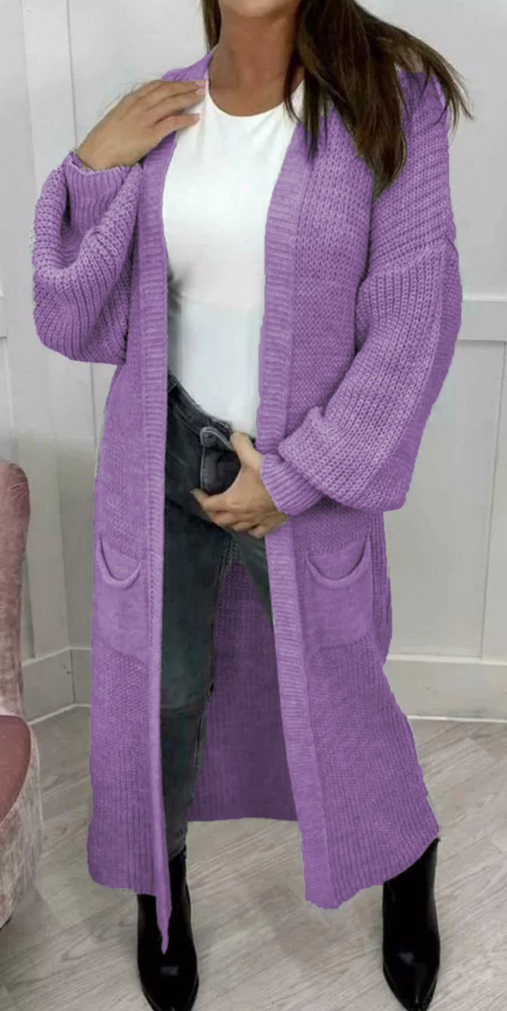 Ladies oversized knitted pullover with a relaxed fit and long sleeves Lune Londonl