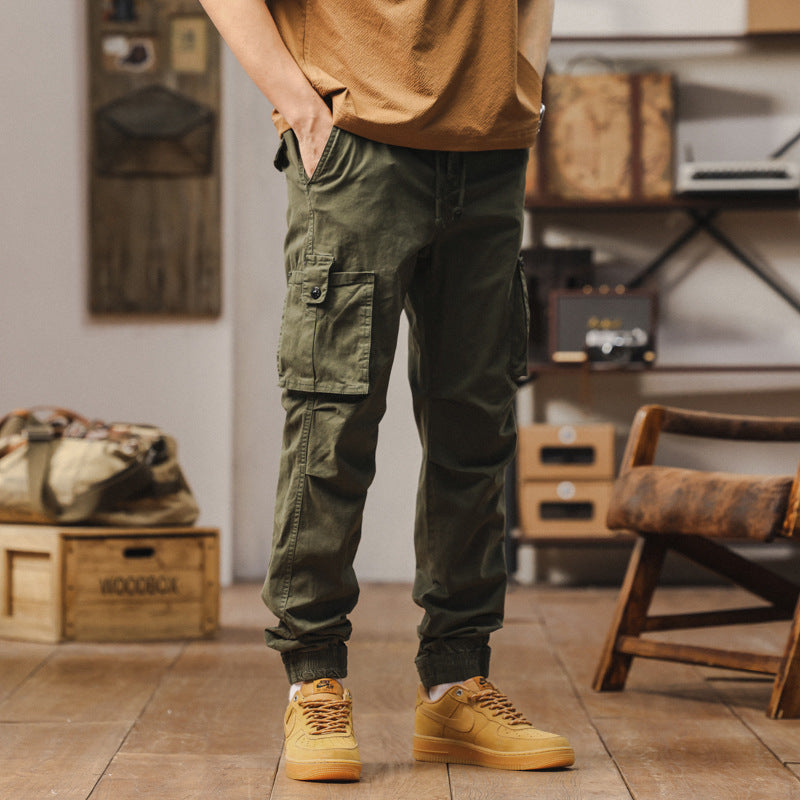 Robust cargo pants for men with elastic waist and practical pockets Lune London