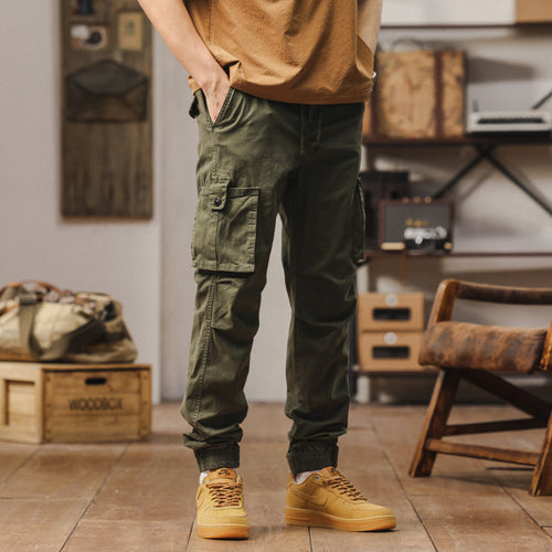 Robust cargo pants for men with elastic waist and practical pockets Amarae