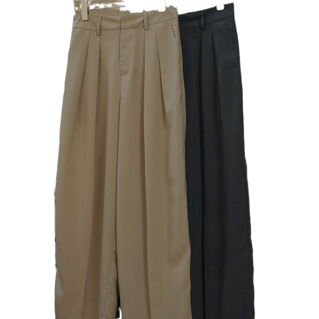 Women Elegant High-Waisted Pleated Trousers in Wide Culotte Style Amarae