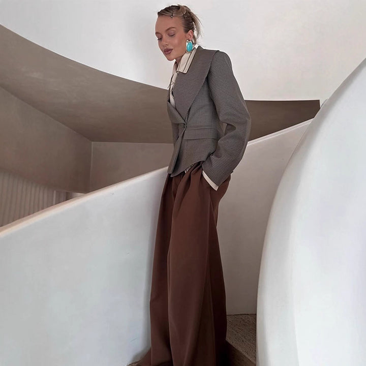 Women Tailored Blazer with Oversized Shawl Collar and Structured Peplum Waist Amarae