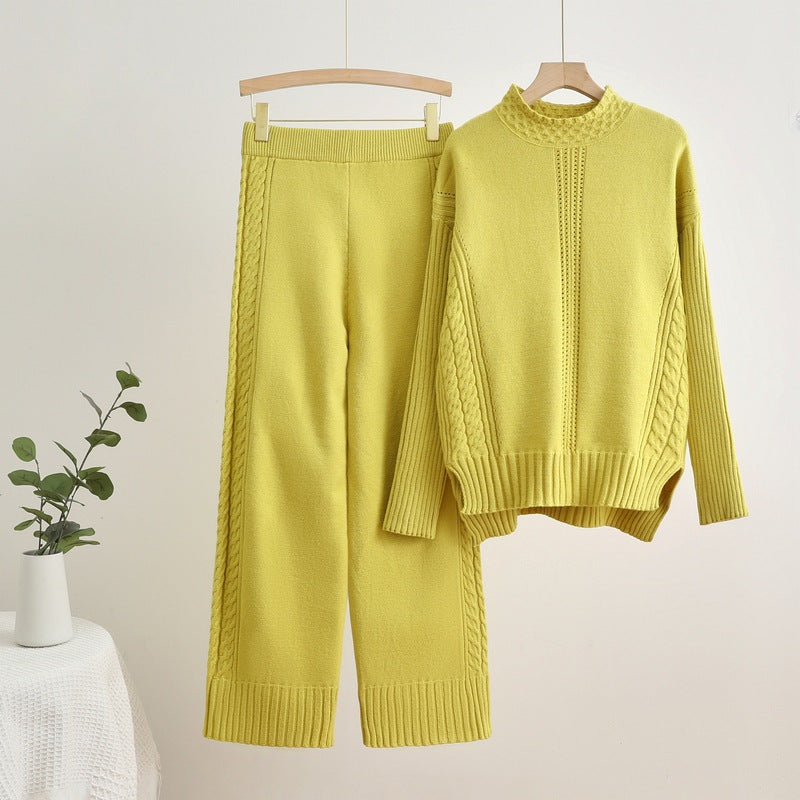 Comfortable knitted loungewear set for ladies with high cuffs and decorative braid patterns Lune London