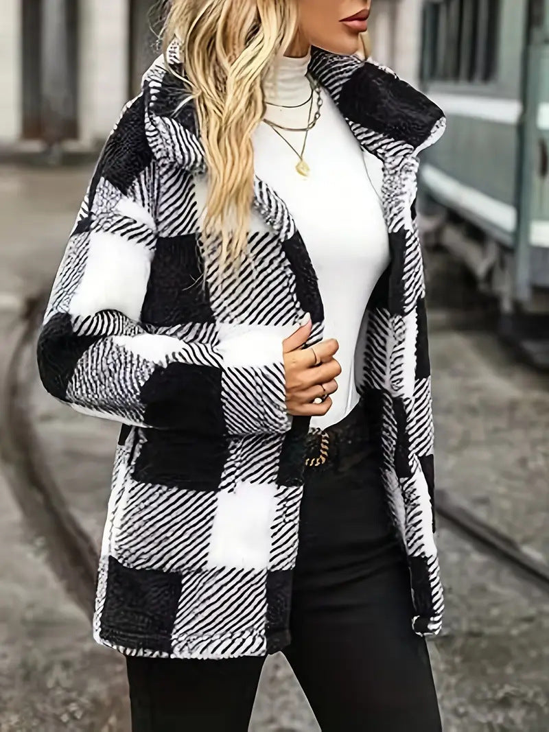 Women Cozy Fleece Jacket with Individual Plaid Pattern Lune London