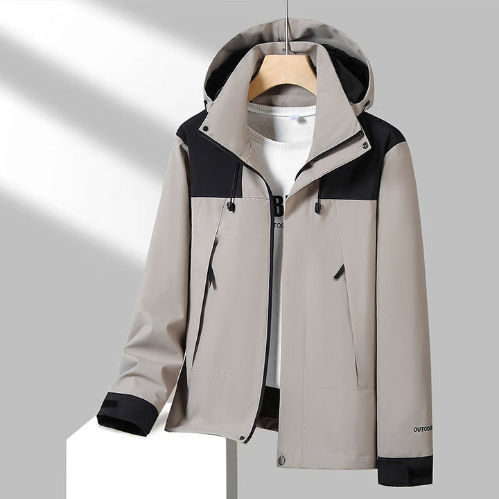 Men's Lightweight Softshell Jacket with Contrast Shoulder, Adjustable Hood and Water-Repellent Membrane Amarae