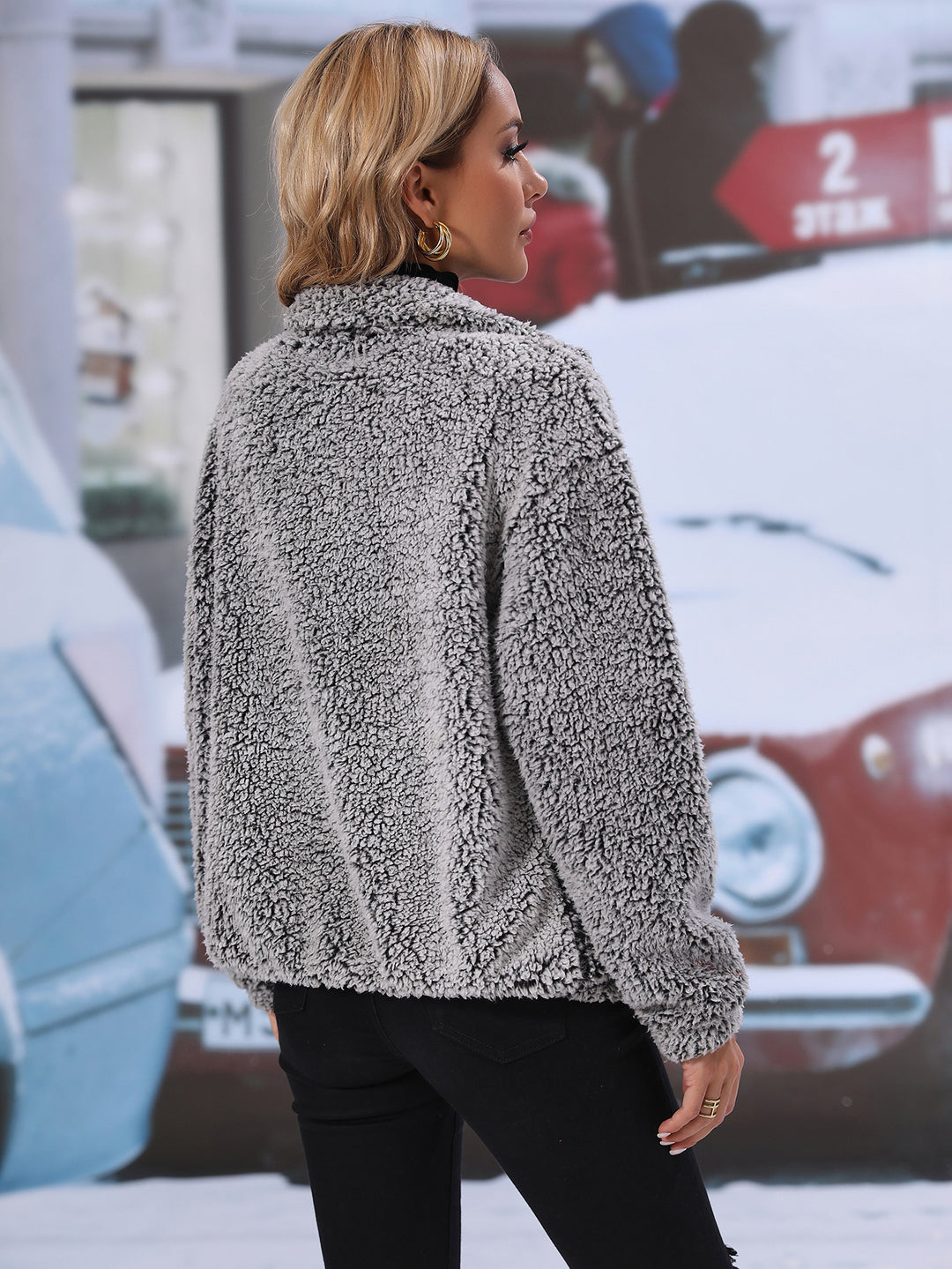 Fleece jacket for women with a cozy texture and spacious pockets Lune London