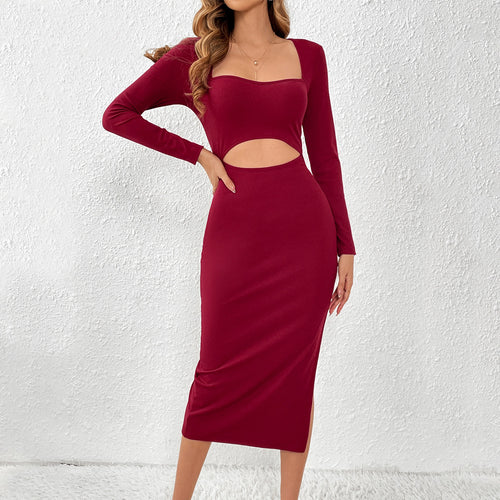 Robe midi élégante pour femmes avec découpe asymétrique et manches longues Chic & Stil