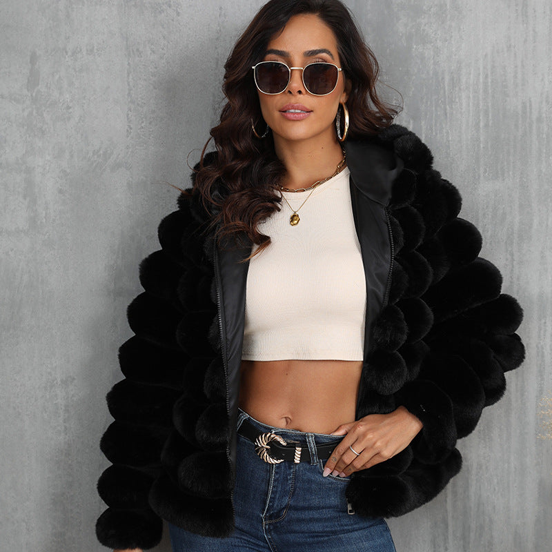 Women's faux fur hooded jacket with textured pattern Lune London