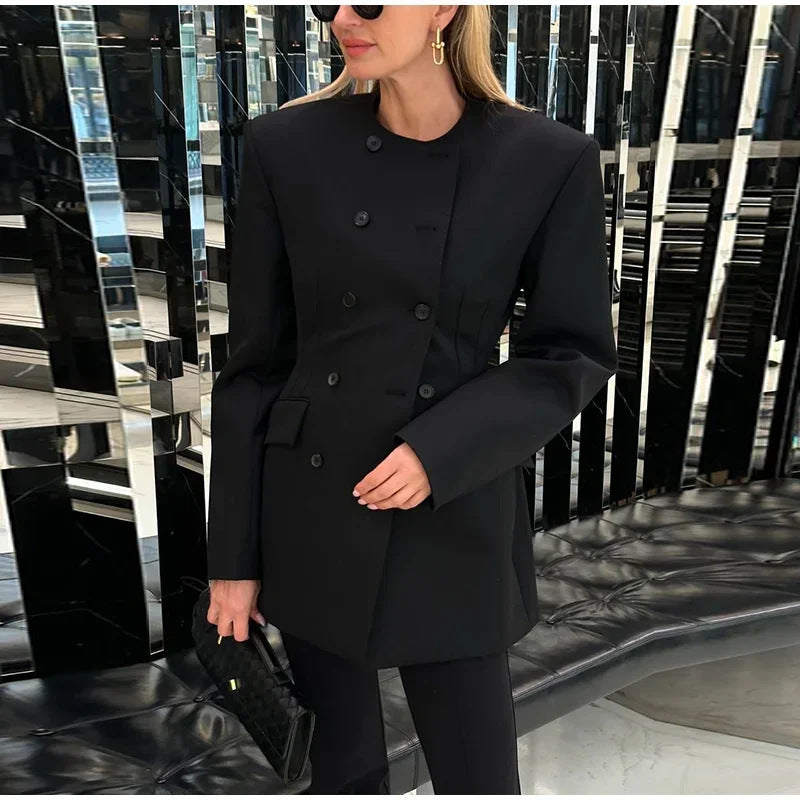 Ladies tailored blazer with pretty double button closure Lune London