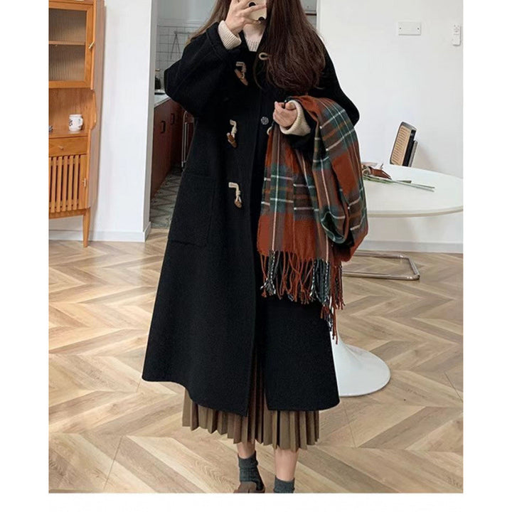 Women's Duffle Coat with Practical Pockets and Decorative Wooden Toggle Buttons Chic & Stil